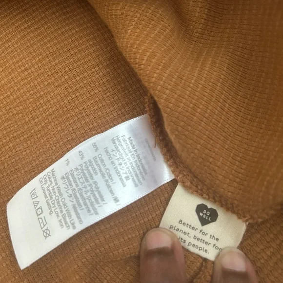 Madewell Women's Camel Brown V-Neck Button Cardigan Sweater - Picture 3 of 6